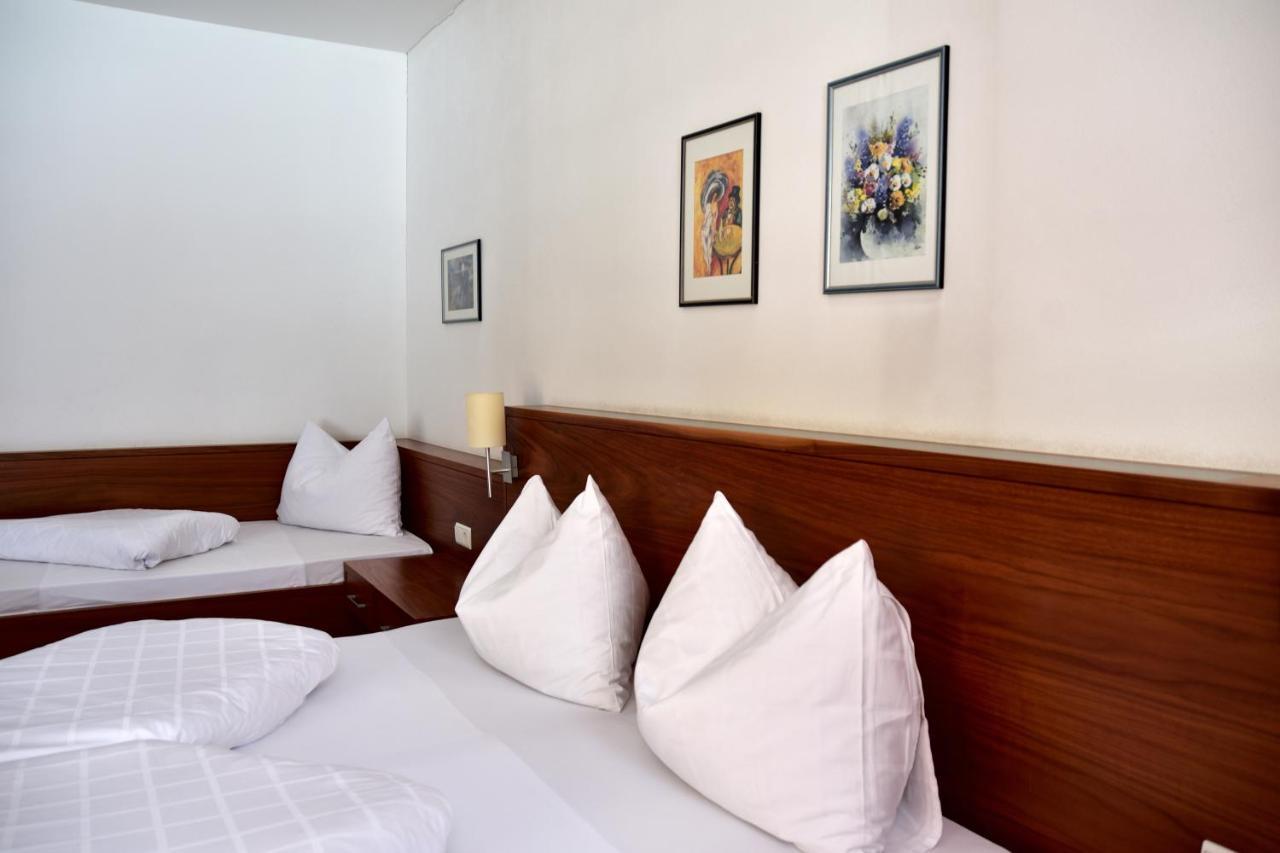 Hotel Krone Brunico Esterno foto