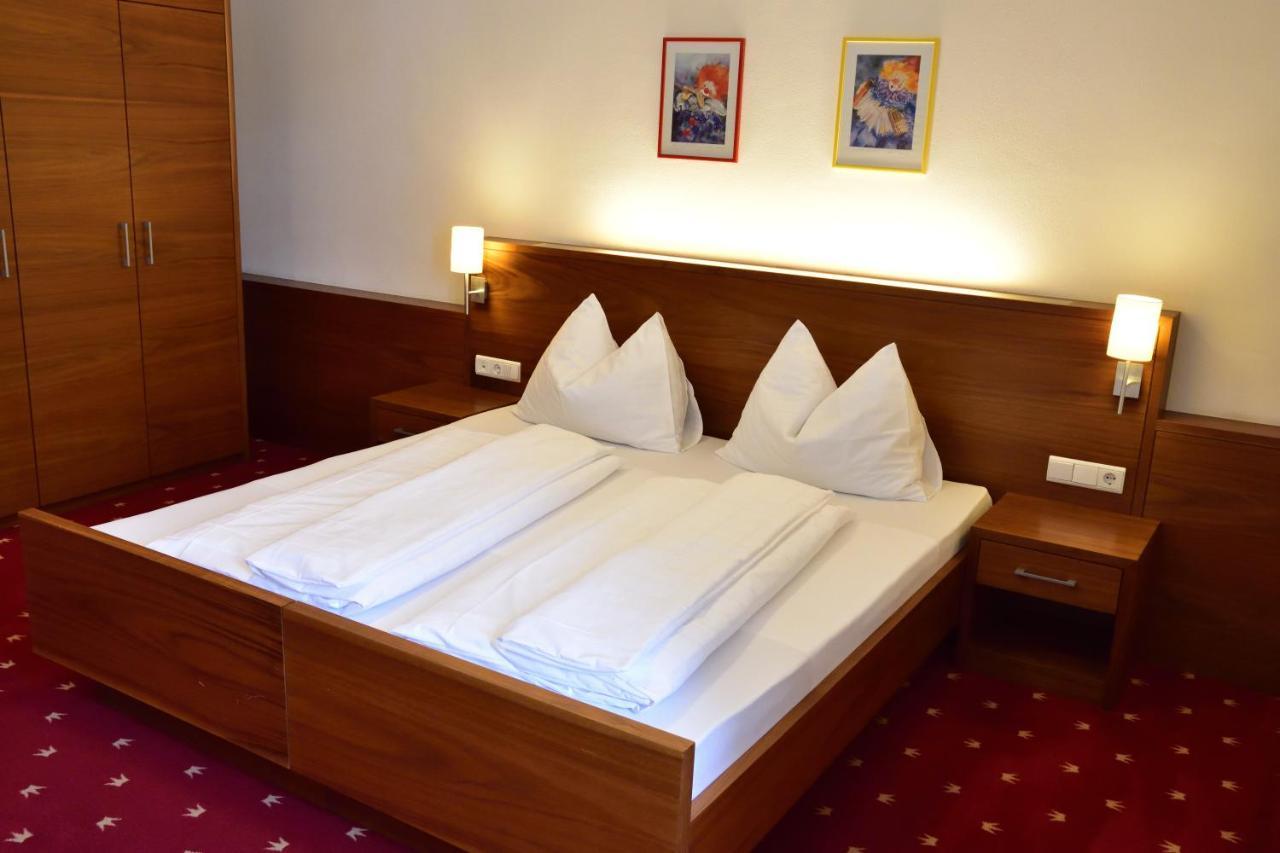 Hotel Krone Brunico Esterno foto