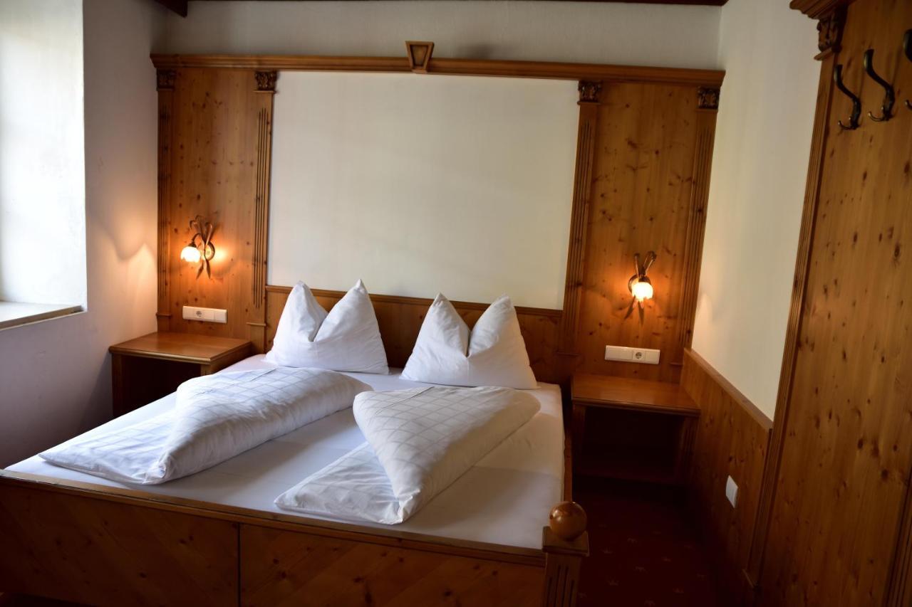 Hotel Krone Brunico Esterno foto