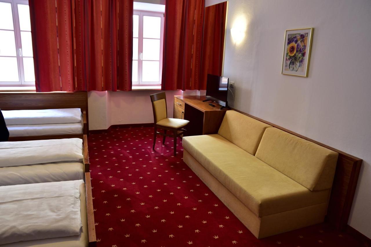 Hotel Krone Brunico Esterno foto