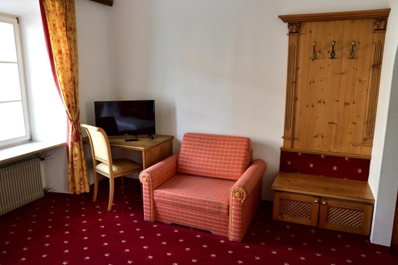 Hotel Krone Brunico Esterno foto