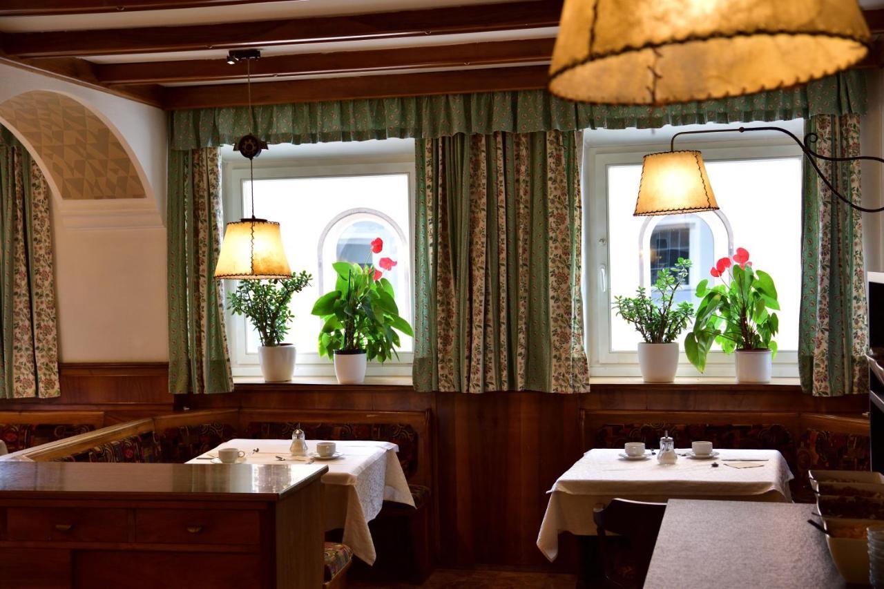 Hotel Krone Brunico Esterno foto