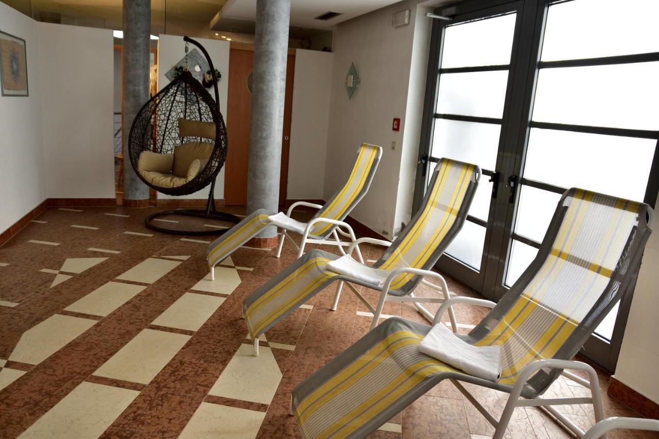 Hotel Krone Brunico Esterno foto